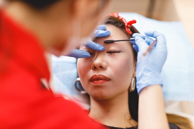 2025 颠覆传统，挑战极限！新加坡纹眉TOP 5品牌带你走向美丽新境界